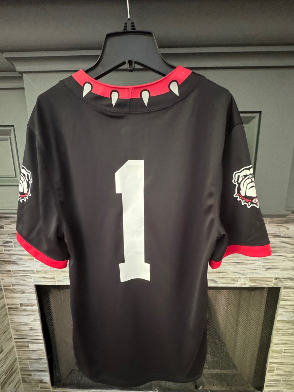 Nike Black & Red Georgia/UGA Bulldogs #1 football Jersey like new! Adult Small - Picture 6 of 8